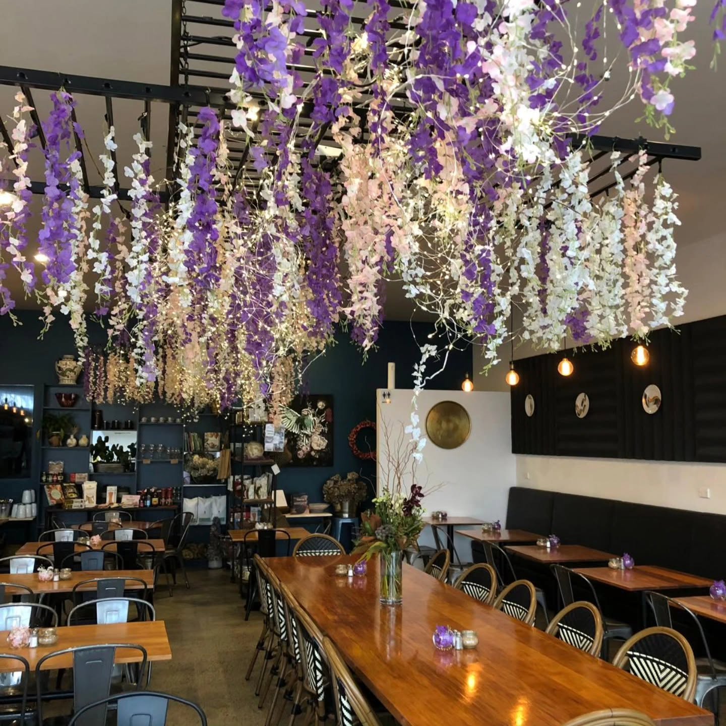 Flower decorations inside Kokodeli Cafe